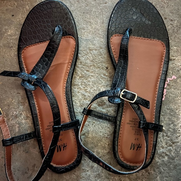 H&M Black Snakeskin Women's Sandals - Picture 1 of 2